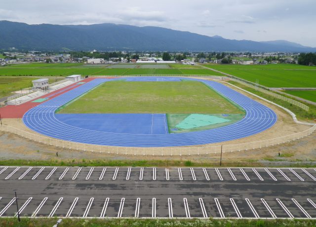 長井市生涯学習プラザ運動公園陸上競技場整備工事